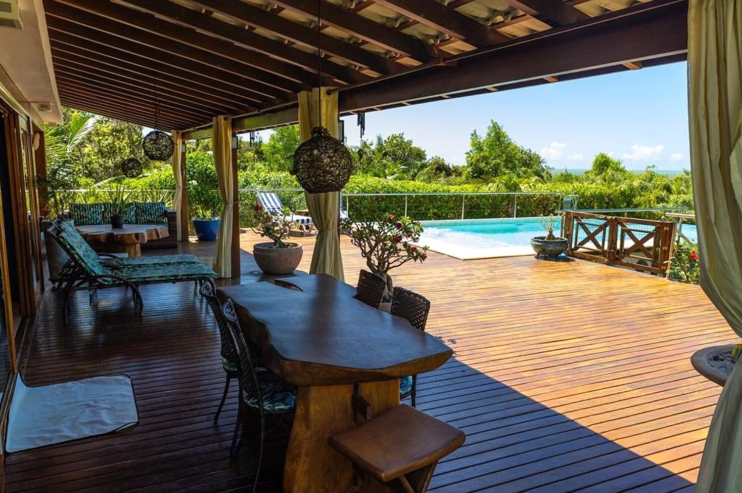 Covered terrace at Casa Serenidade