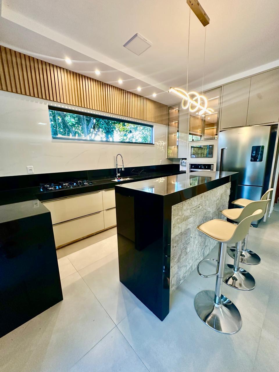 Moderne Innenküche der Casa Michaela